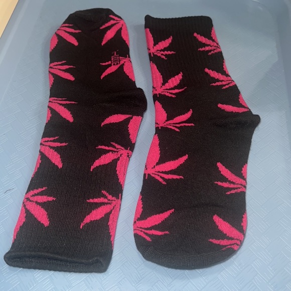 Unisex Mary Jane Weed socks - Picture 2 of 3